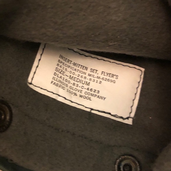 Illinois Glove Company Flight Glove Mitten Insert. Size M. - Picture 3 of 3